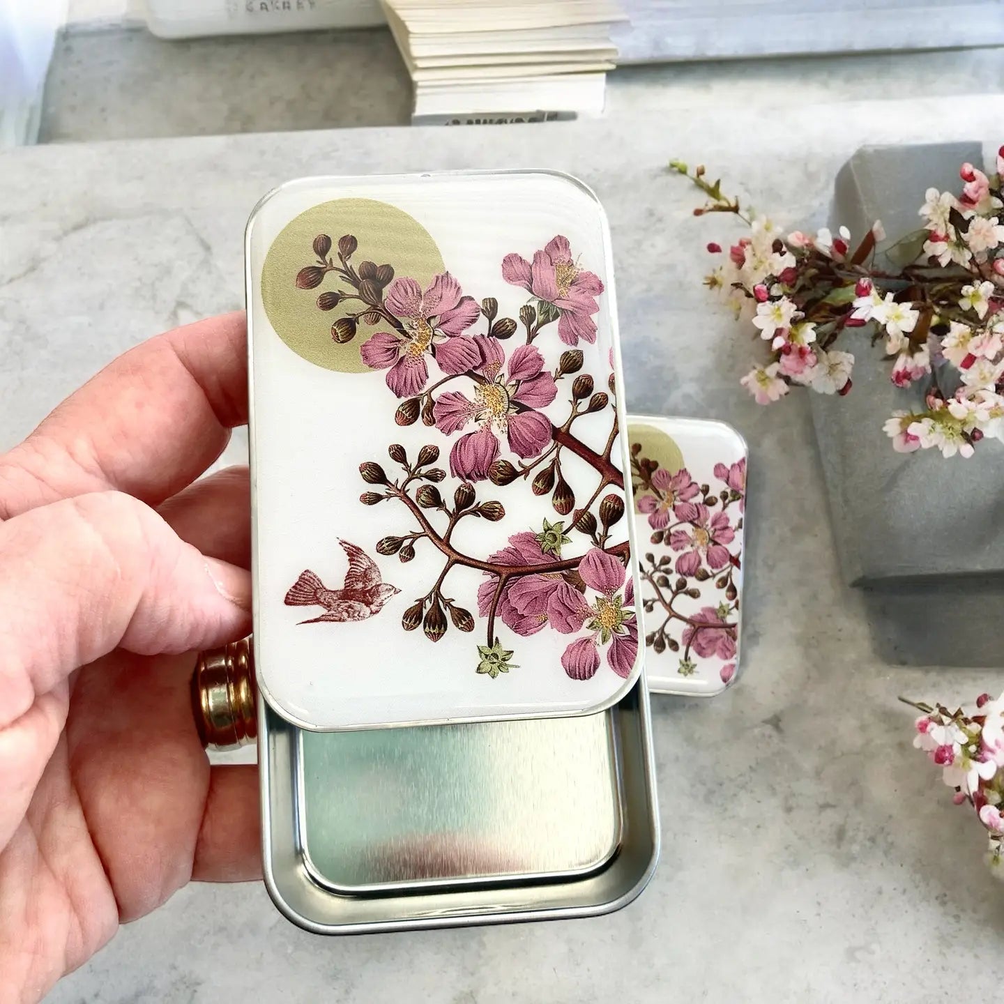 Firefly Notes Notions Tin, Large