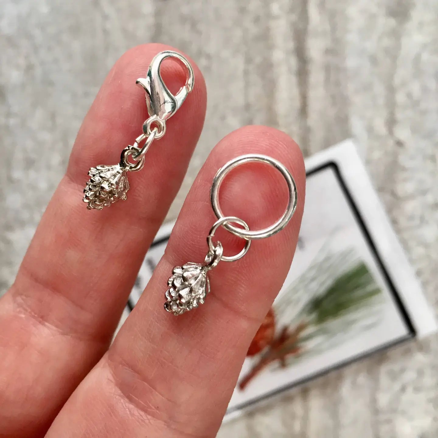 Firefly Notes – Pine Cone Stitch Markers + Progress Keeper