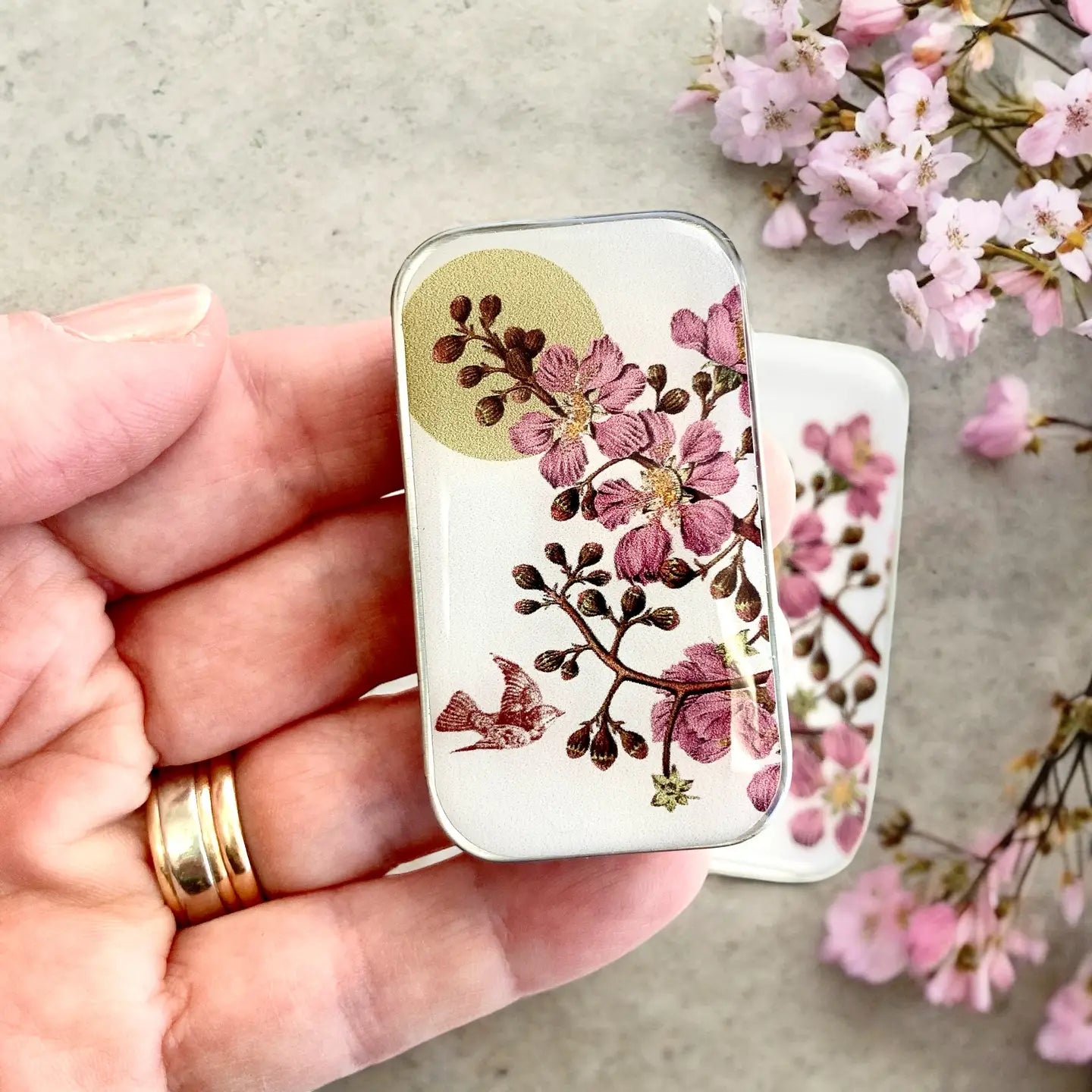 Firefly Notes Stitch Marker Tin, small