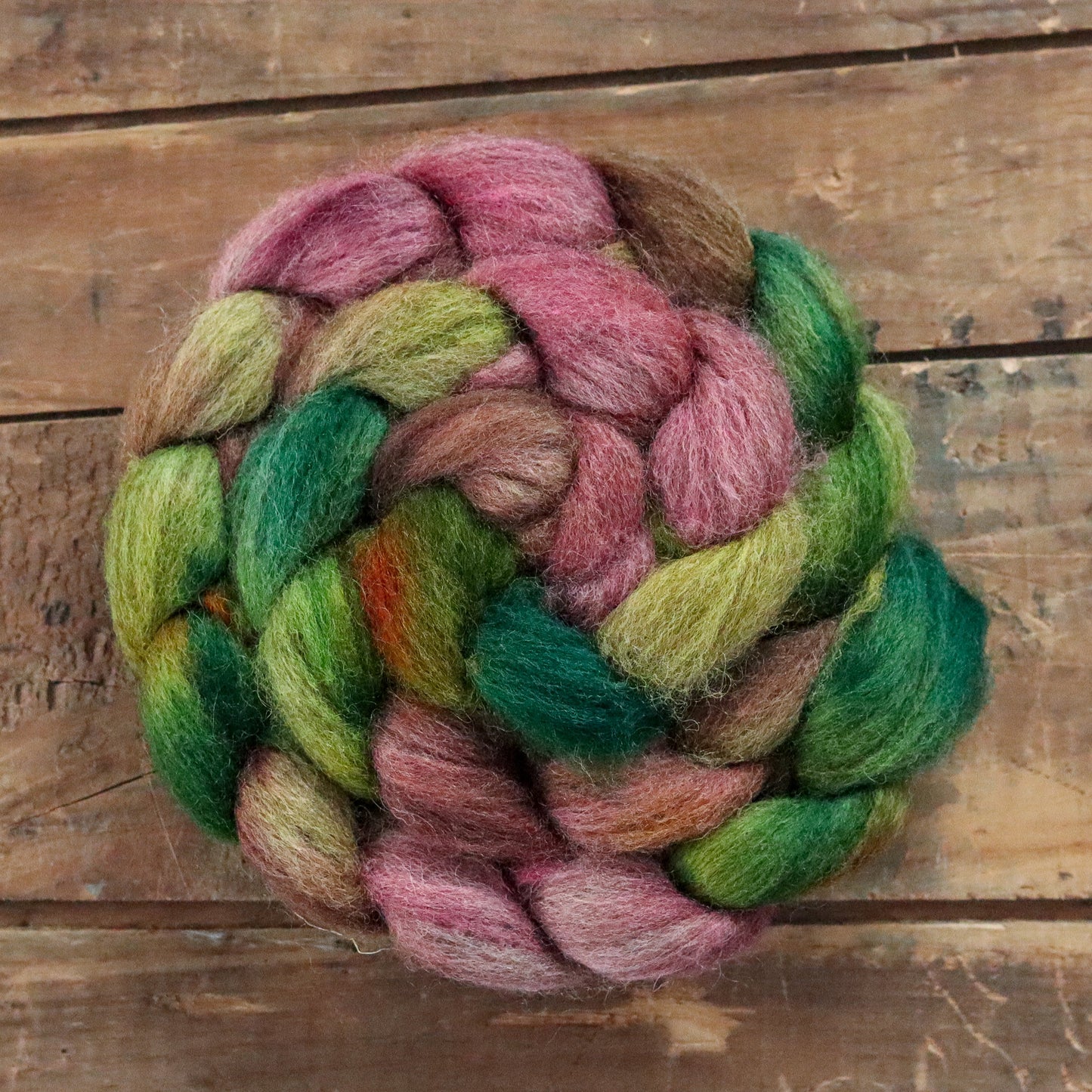 Fireweed Fibre Co – Oatmeal BFL Roving