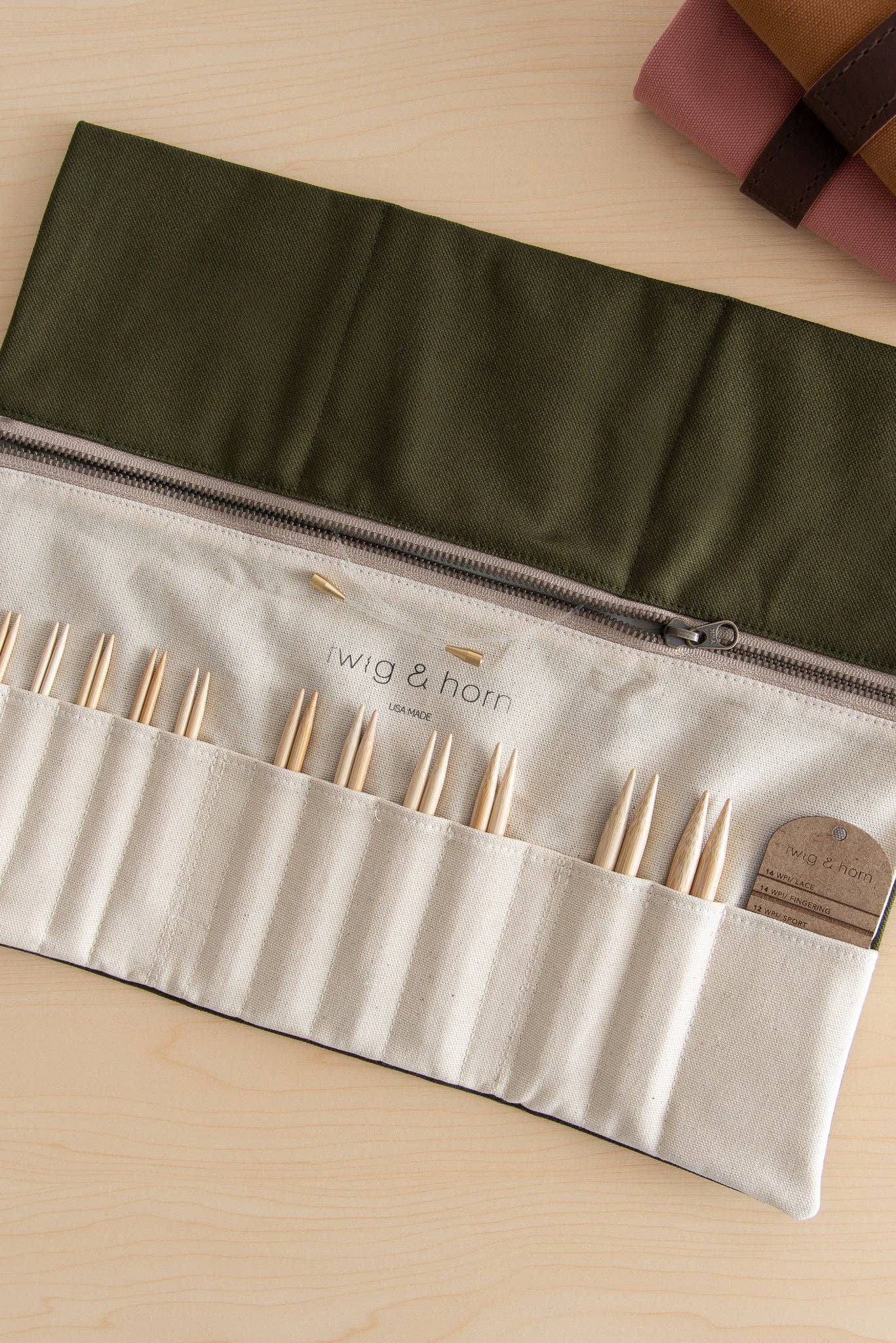 Twig & Horn – Interchangeable Needle Case