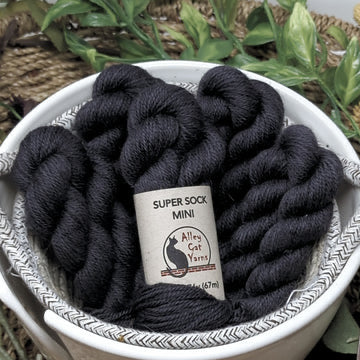 Alley Cat Yarns – Super Sock Minis