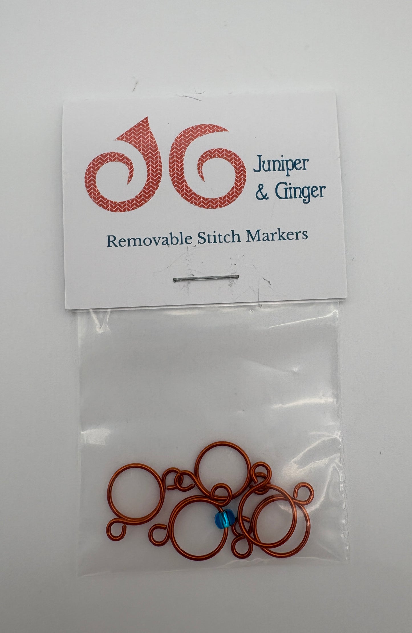 Juniper & Ginger – stitch markers