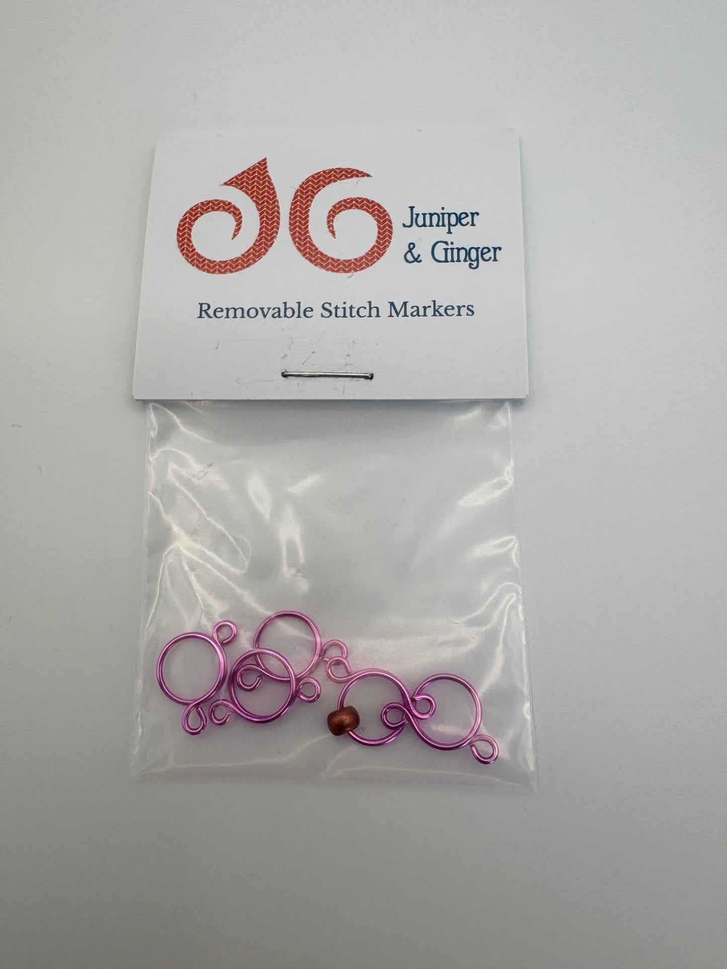 Juniper & Ginger – stitch markers