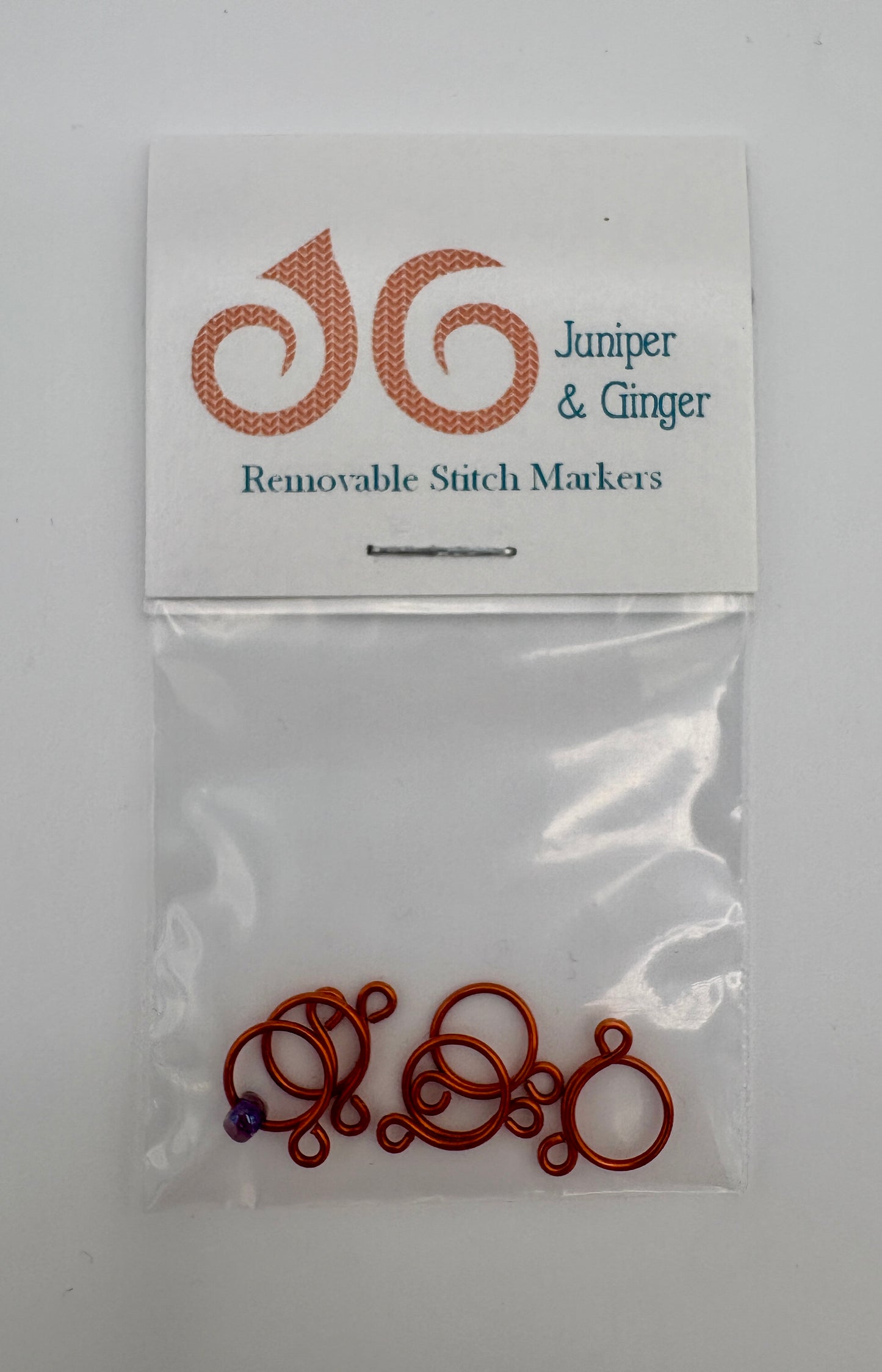 Juniper & Ginger – stitch markers