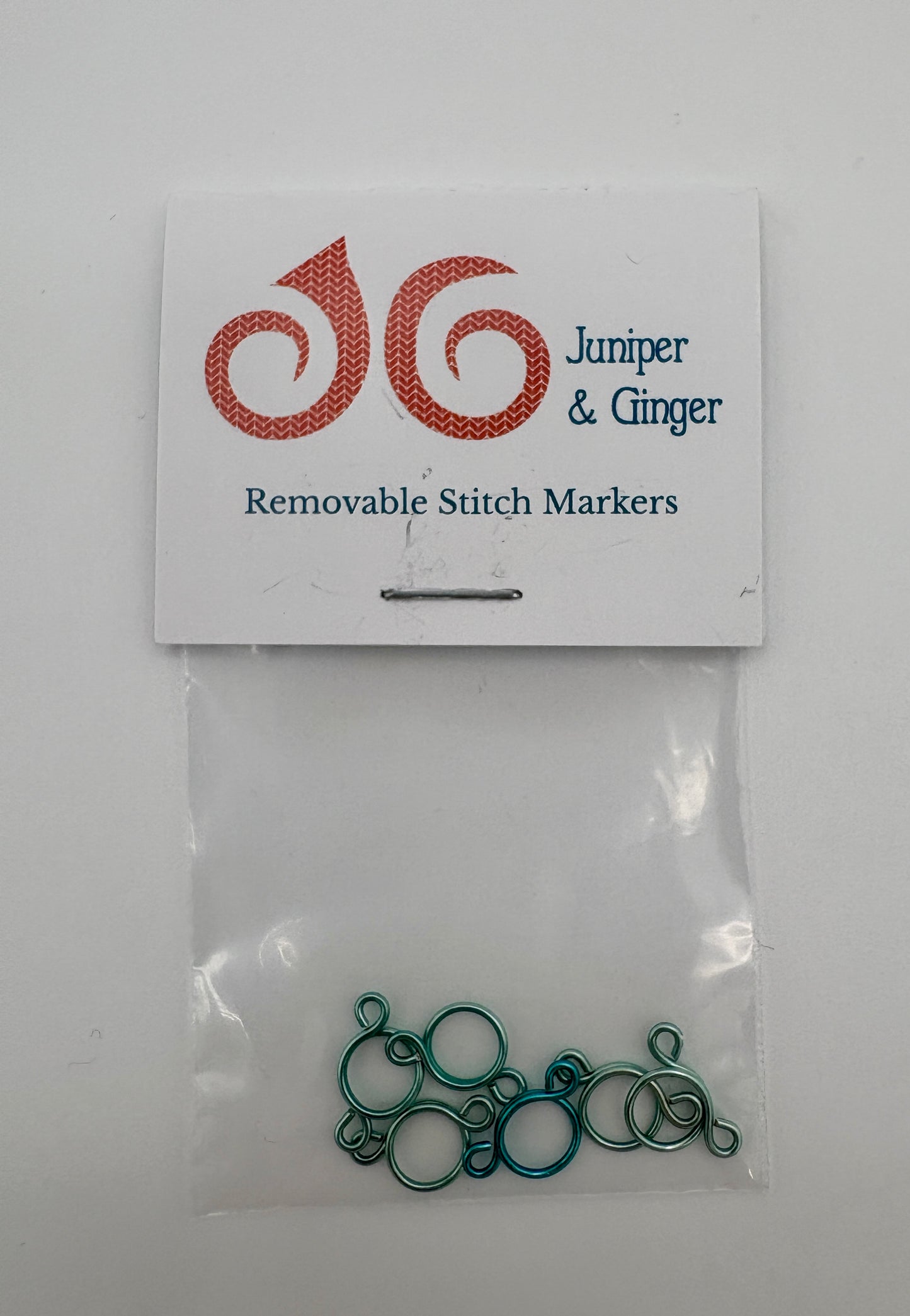 Juniper & Ginger – stitch markers