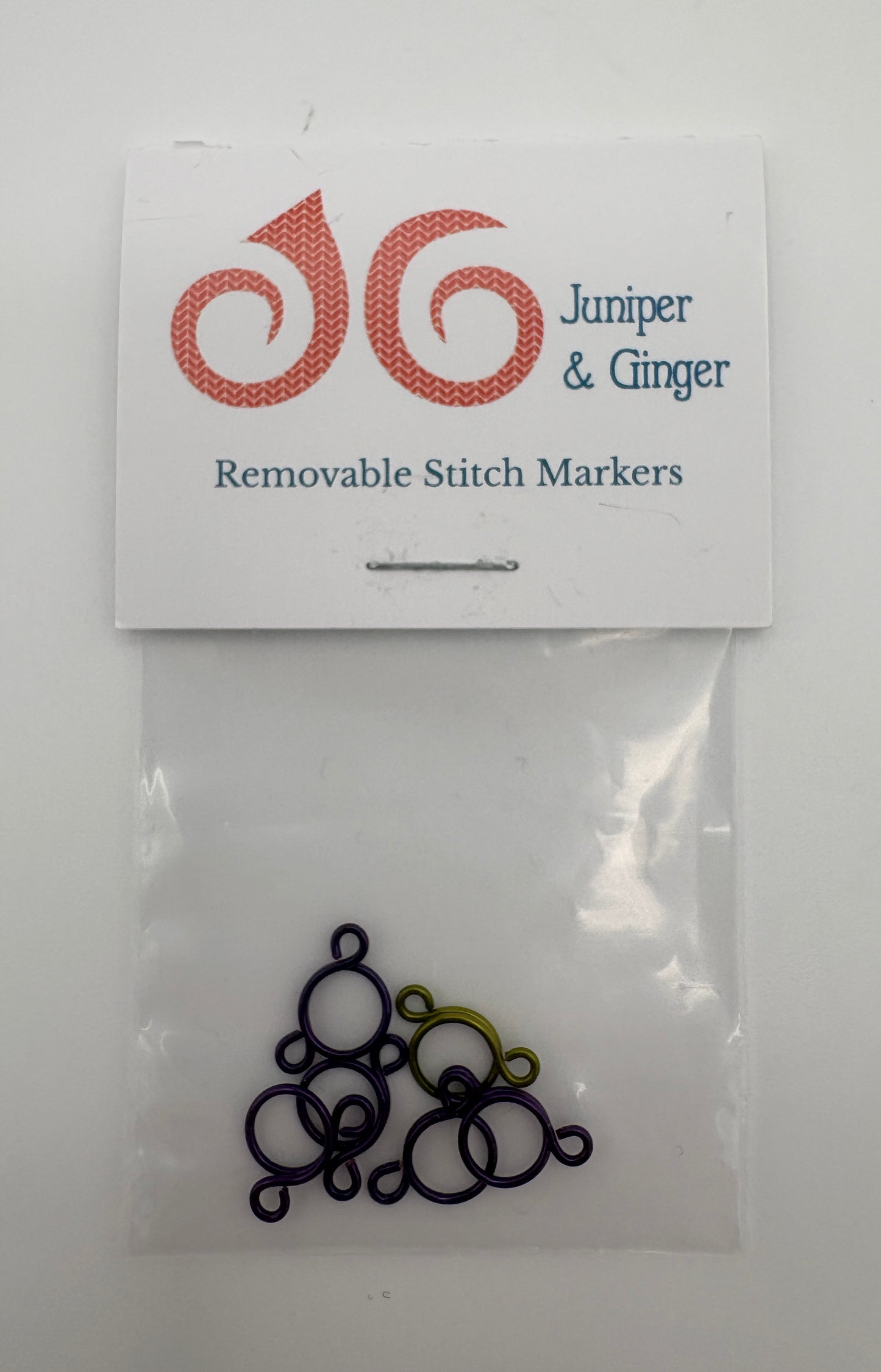 Juniper & Ginger – stitch markers
