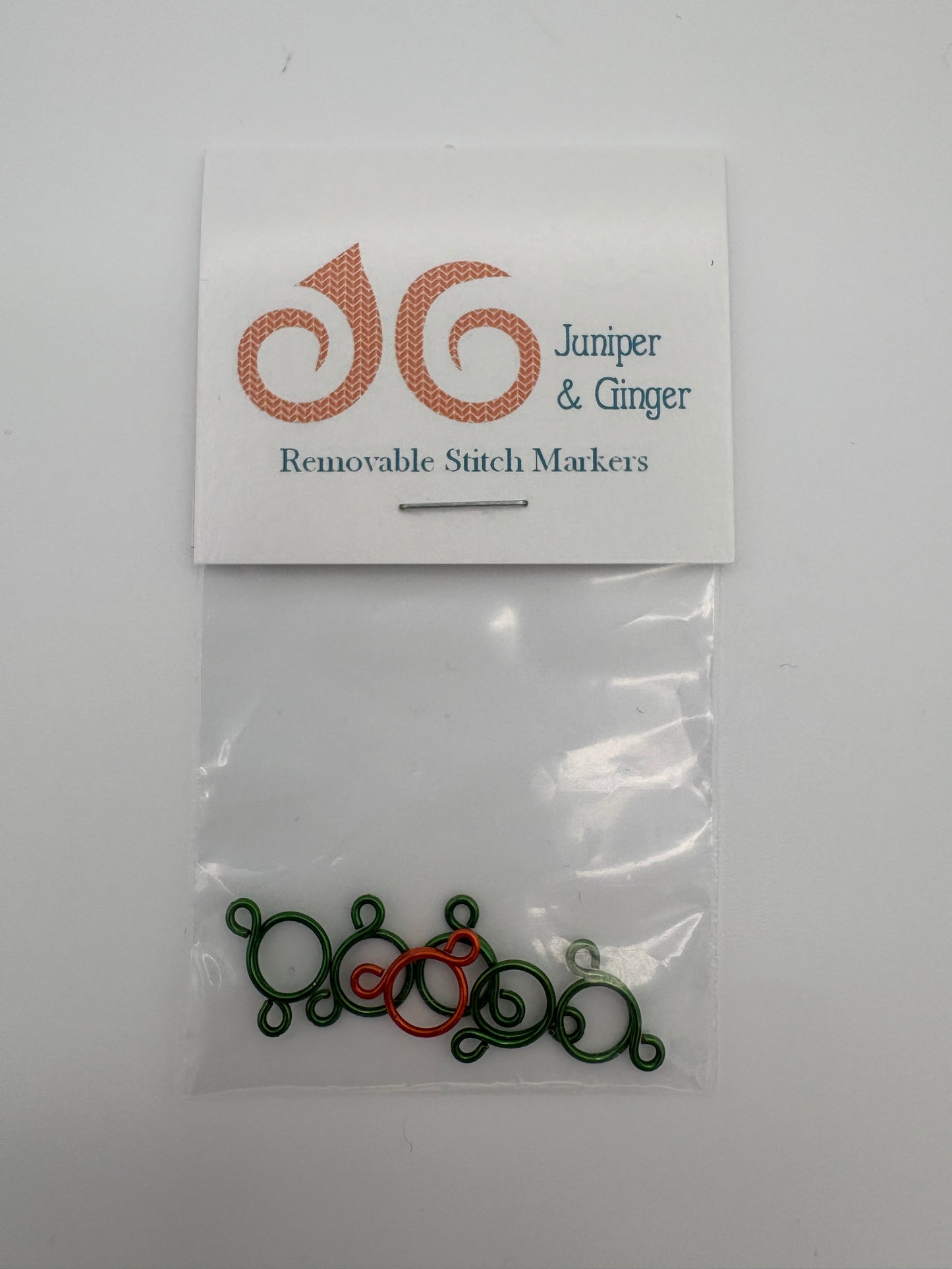 Juniper & Ginger – stitch markers