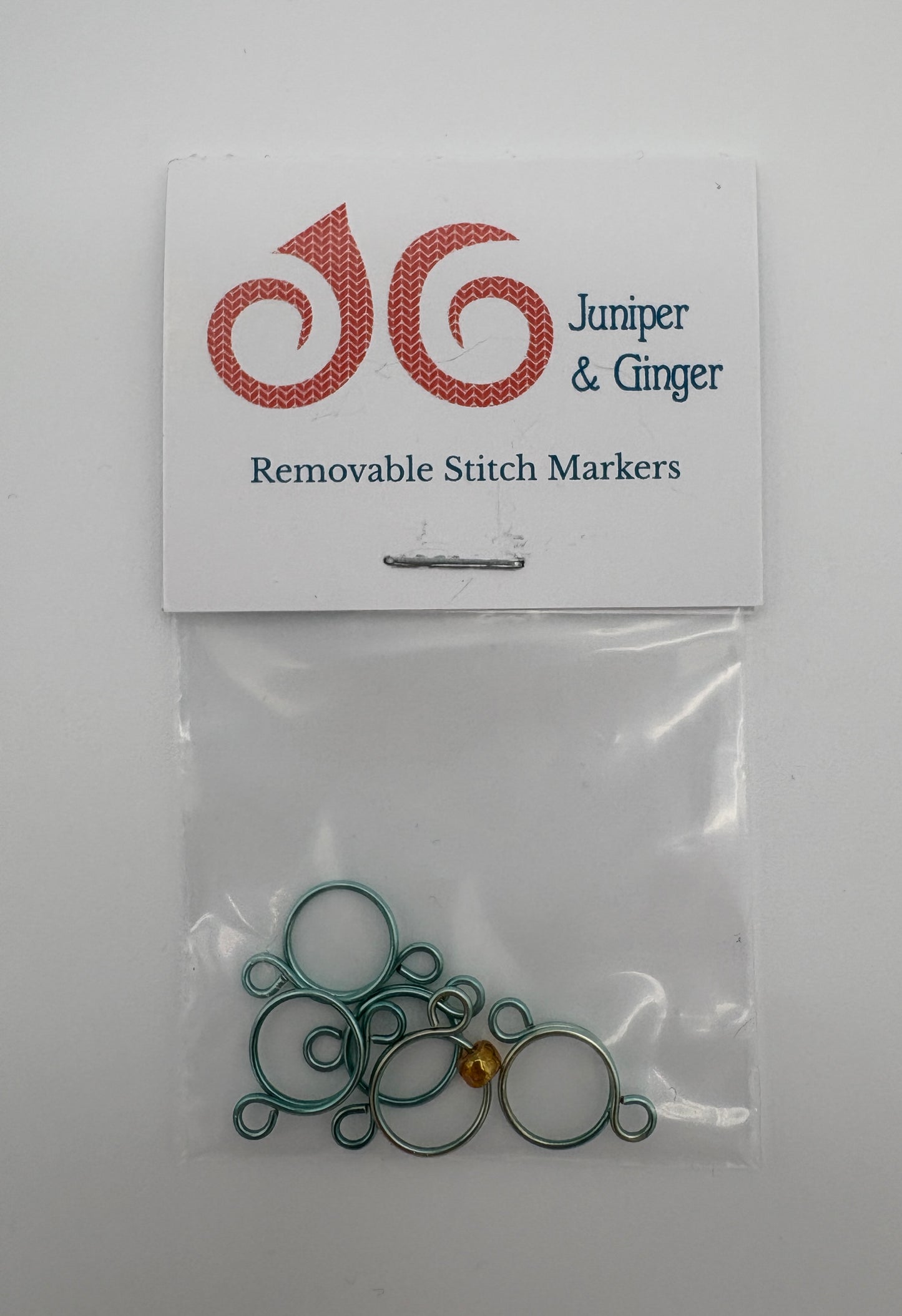 Juniper & Ginger – stitch markers