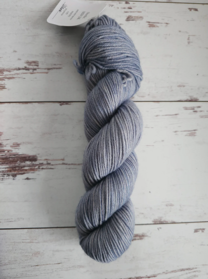 Frosted Stitch – Yeti Yak DK